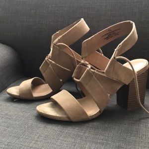 Merona Sueded Heels
